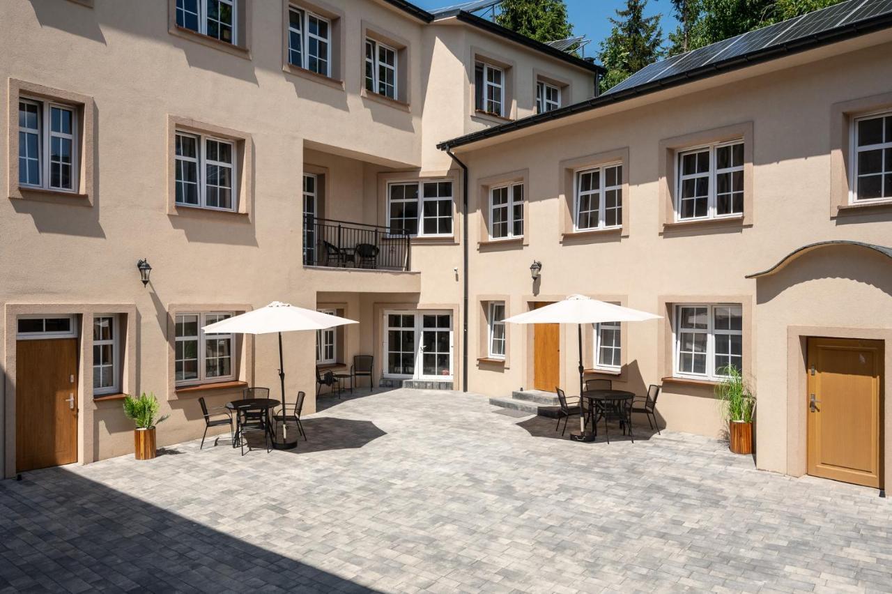 ריבניק Central Platinum Apartments 19 מראה חיצוני תמונה