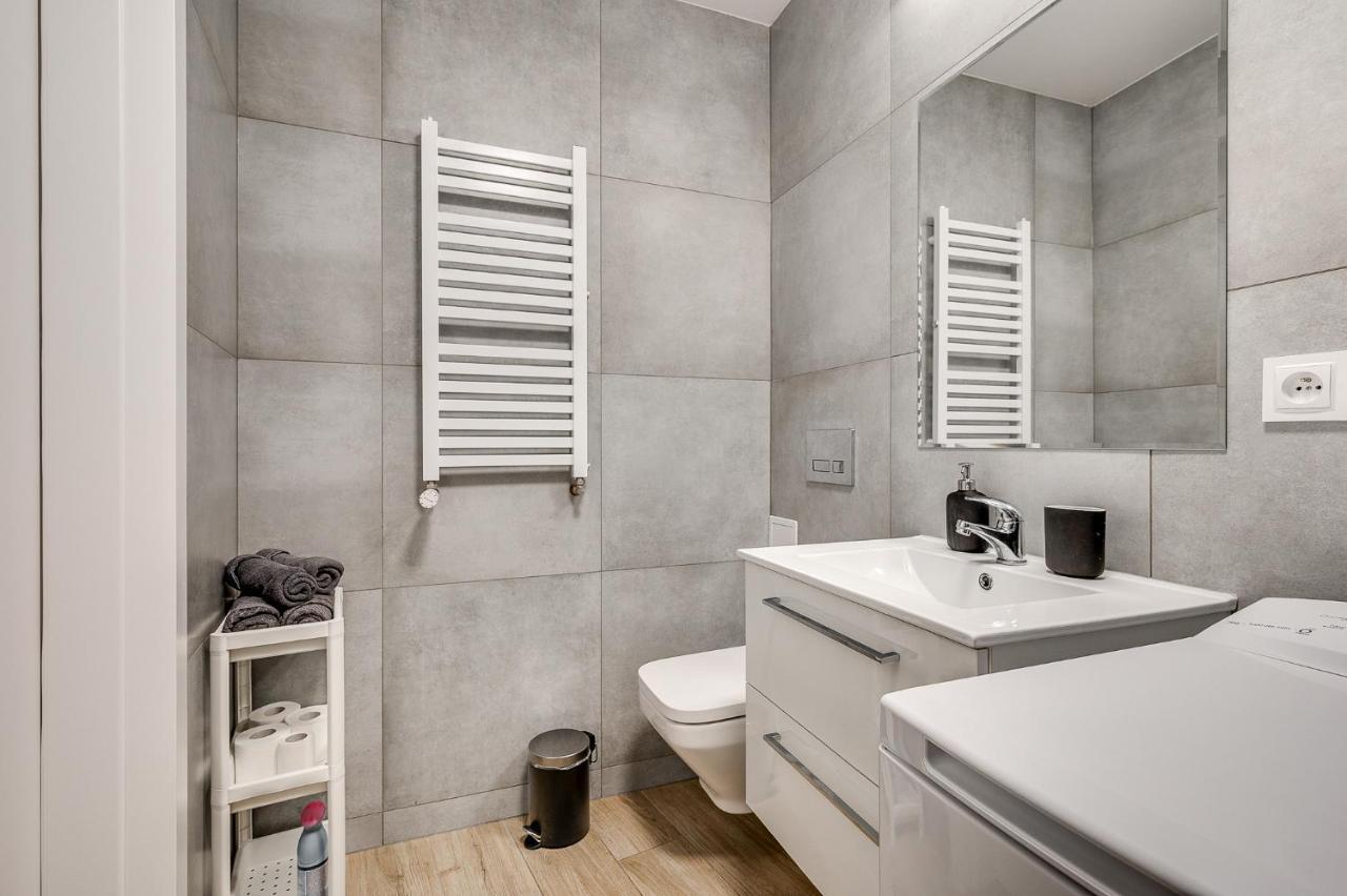 ריבניק Central Platinum Apartments 19 מראה חיצוני תמונה